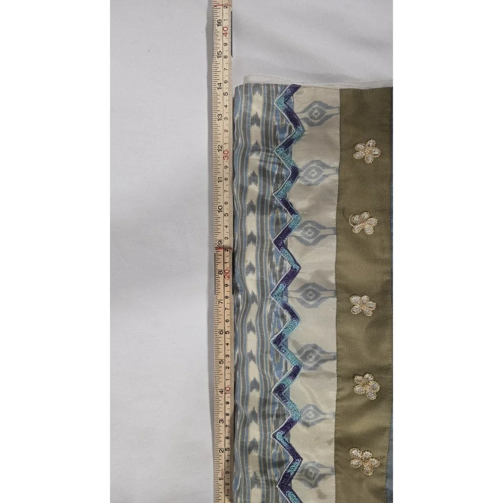 Pier1 Table Runner 14